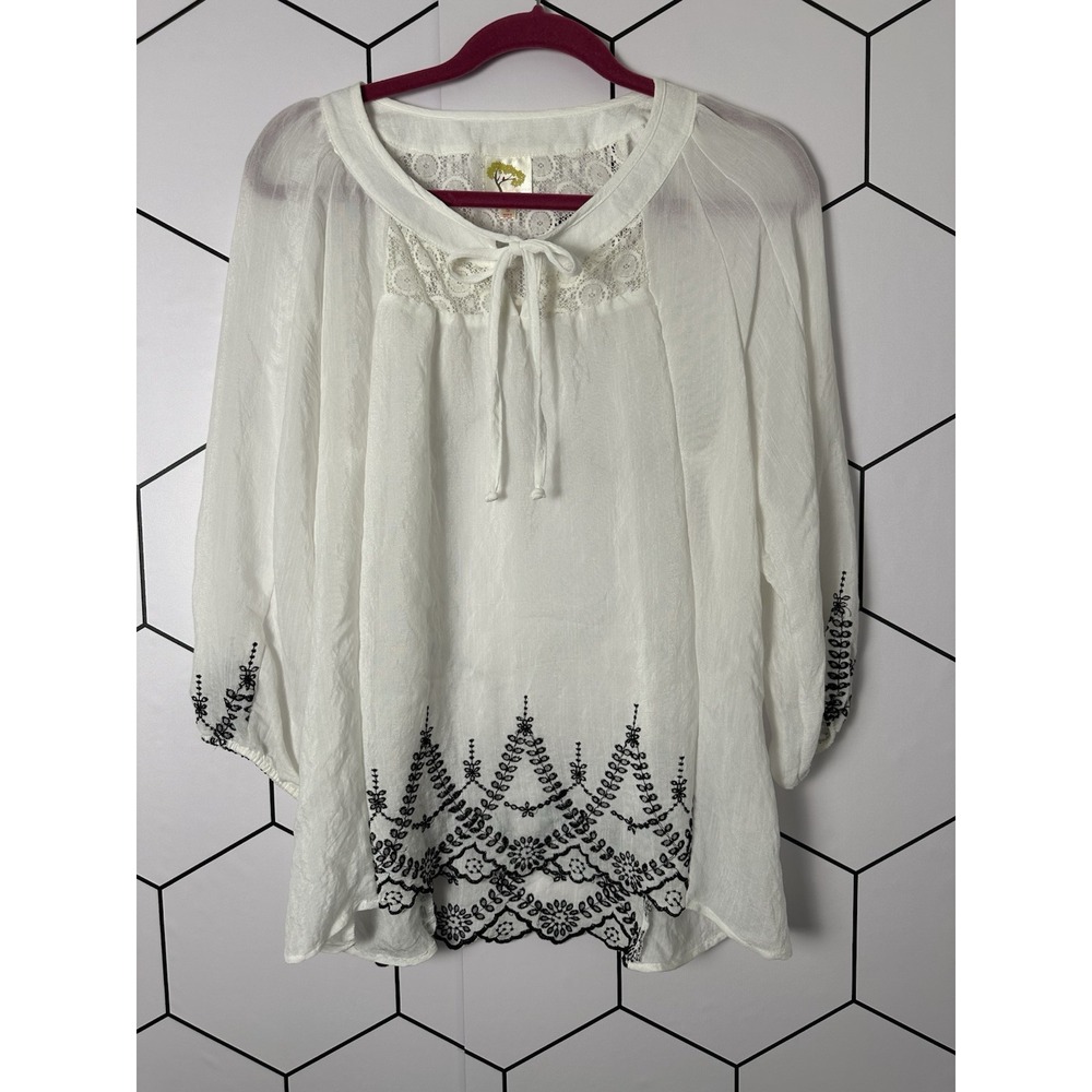 Anthropologie Fig And Flower Women's Top Tunic White/ Black Embroidered Size S